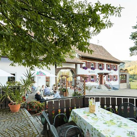 Hotel Landgasthof Zum Pflug Kleines Wiesental Exterior foto